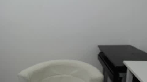 Snapshot of annaloveme chatting on 03-08-26, 01:59 Anna online show from 03-08-26, 01:59