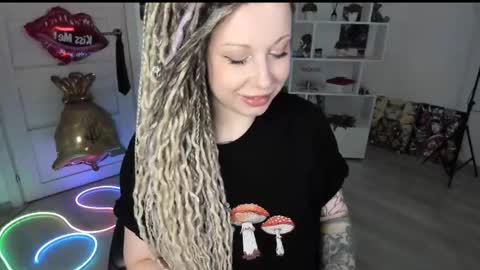 Anna online show from 05-14-26, 08:26