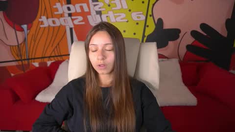 Anna online show from 09-18-25, 07:43