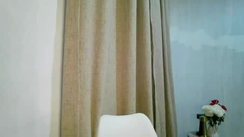 Riane online show from 02-10-26, 06:01