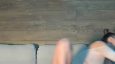 annasplash online show from 02-12-25, 06:19