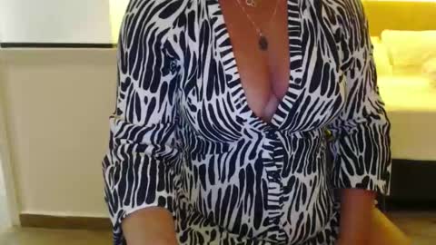 Annastasia hotwife to cuckold husband online show from 09-12-25, 05:57