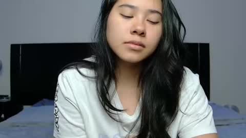 Anna online show from 09-17-25, 04:25