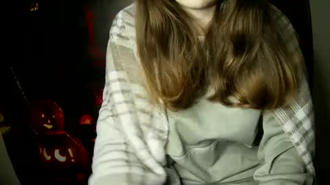 Bella online show from 10-04-25, 07:06