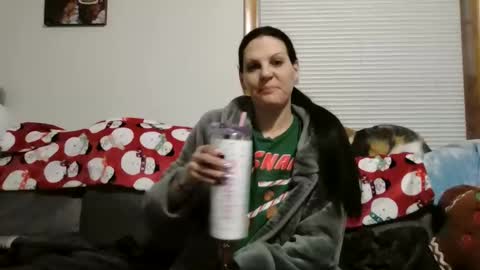 anne online show from 12-19-25, 01:29