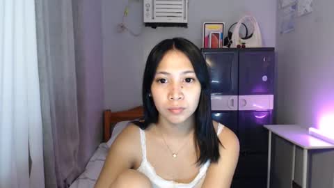 anne_chanelx online show from 05-06-26, 06:52