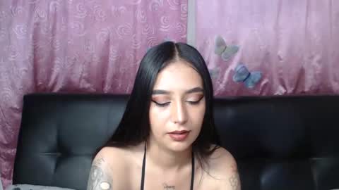 Snapshot of anne_jm chatting on 12-03-24, 01:41 Anne online show from 12-03-24, 01:41