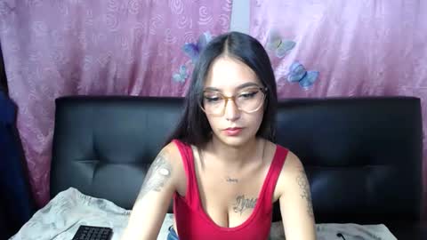 Snapshot of anne_jm chatting on 01-22-25, 02:37 Anne online show from 01-22-25, 02:37