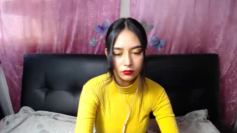 Snapshot of anne_jm chatting on 02-19-25, 09:58 Anne online show from 02-19-25, 09:58