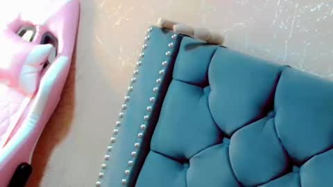       online show from 10-02-25, 01:12