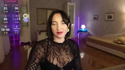 anne_karma online show from 11-08-25, 07:45