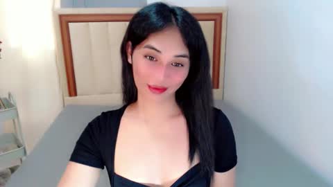 SWEET ANNE online show from 10-12-25, 11:15