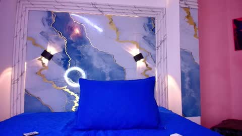 anne  online show from 10-31-25, 07:37