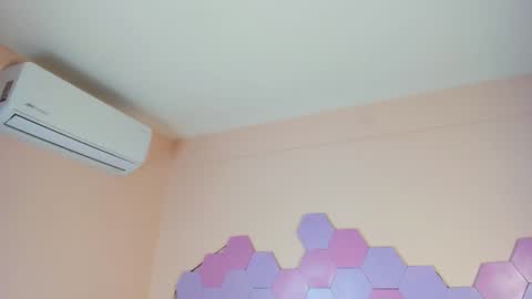 anne_millerr online show from 07-15-26, 11:37