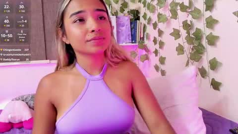 Snapshot of annebull_ chatting on 01-23-25, 02:55 Anne online show from 01-23-25, 02:55