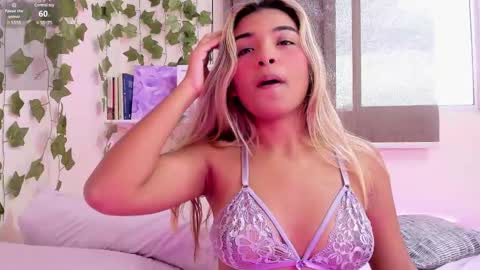 Snapshot of annebull_ chatting on 02-15-25, 11:03 Anne online show from 02-15-25, 11:03