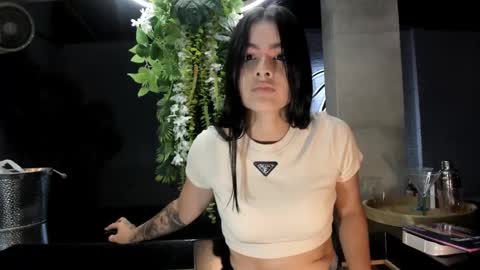 Anne online show from 10-20-25, 03:07