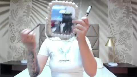 Anne online show from 06-15-26, 03:09