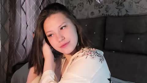 My name is Anne Like my broadcast pls 3 online show from 02-07-26, 04:16