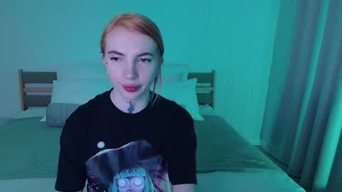 Snapshot of annetenet chatting on 04-18-26, 09:13 Annet online show from 04-18-26, 09:13