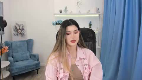 annetli online show from 11-18-25, 07:29