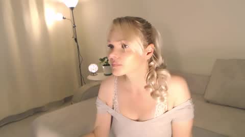 Annett online show from 09-10-25, 11:38