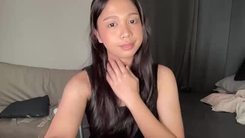 Annette 03 online show from 10-14-25, 04:52