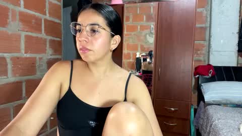 anngela online show from 10-03-25, 03:47