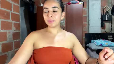 anngela online show from 10-06-25, 05:16