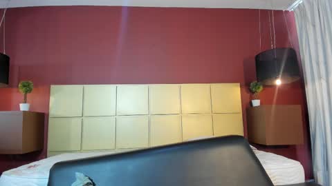 Ann online show from 10-07-25, 01:52