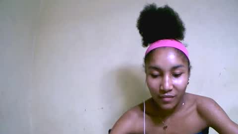 Snapshot of anni253864 chatting on 09-20-25, 07:15 anni253864 online show from 09-20-25, 07:15