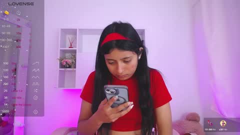 Anni online show from 12-11-24, 02:54