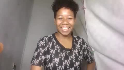 Snapshot of annick98 chatting on 02-27-26, 09:09 annick98 online show from 02-27-26, 09:09