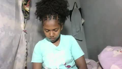 Snapshot of annick98 chatting on 03-10-26, 09:53 annick98 online show from 03-10-26, 09:53