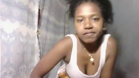 Snapshot of annick98 chatting on 03-14-26, 09:04 annick98 online show from 03-14-26, 09:04