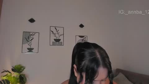annie_barozzi online show from 05-12-26, 12:46