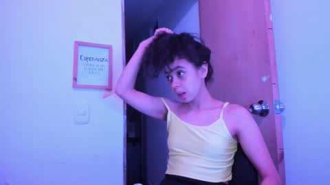 annie_rosse1017 online show from 02-27-26, 04:23