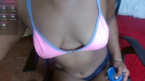 Snapshot of annie_scott_ chatting on 01-04-25, 07:34 annie_scott_ online show from 01-04-25, 07:34