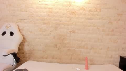  ANNIE  online show from 02-27-26, 01:55