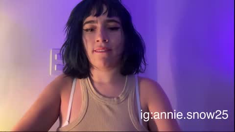 JEANNE no olvides seguirme dont forget follow me  uu online show from 03-06-25, 10:26
