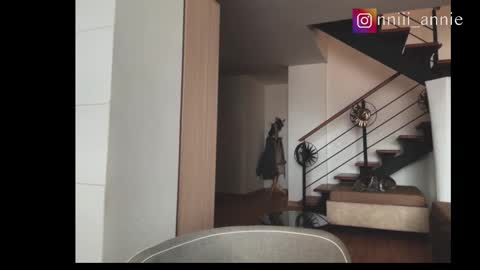 JEANNE no olvides seguirme dont forget follow me  uu online show from 10-15-25, 06:41