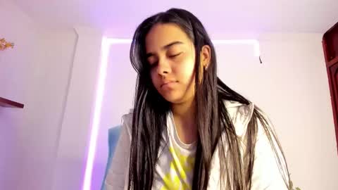 Annie online show from 11-13-25, 01:21