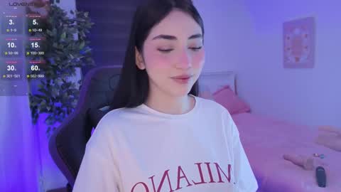 Cassandra online show from 09-25-25, 06:28