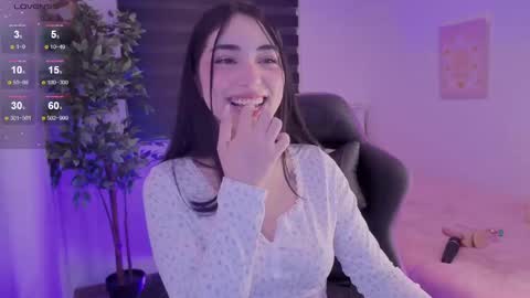 Cassandra online show from 10-07-25, 05:59