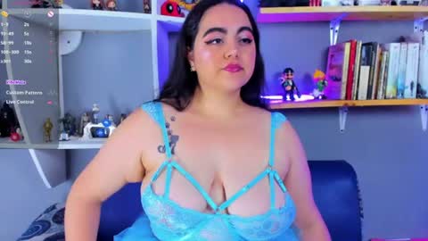 Annie Sweet Cherry online show from 06-25-26, 11:15