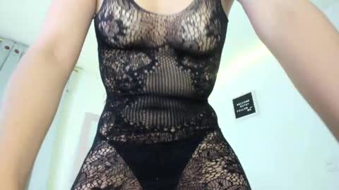 Annie  online show from 12-18-24, 03:58