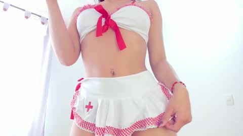 Annie  online show from 10-30-25, 03:57