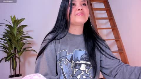 Annie  online show from 01-30-25, 12:07