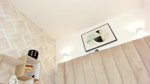 Annie Queen online show from 02-18-26, 03:13