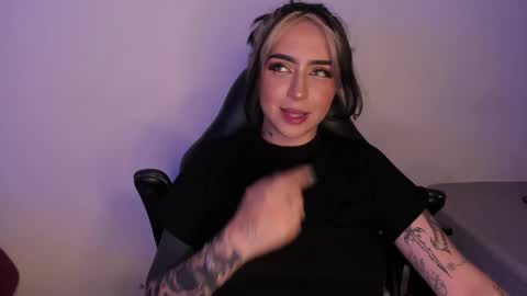 Annika online show from 11-08-25, 10:19